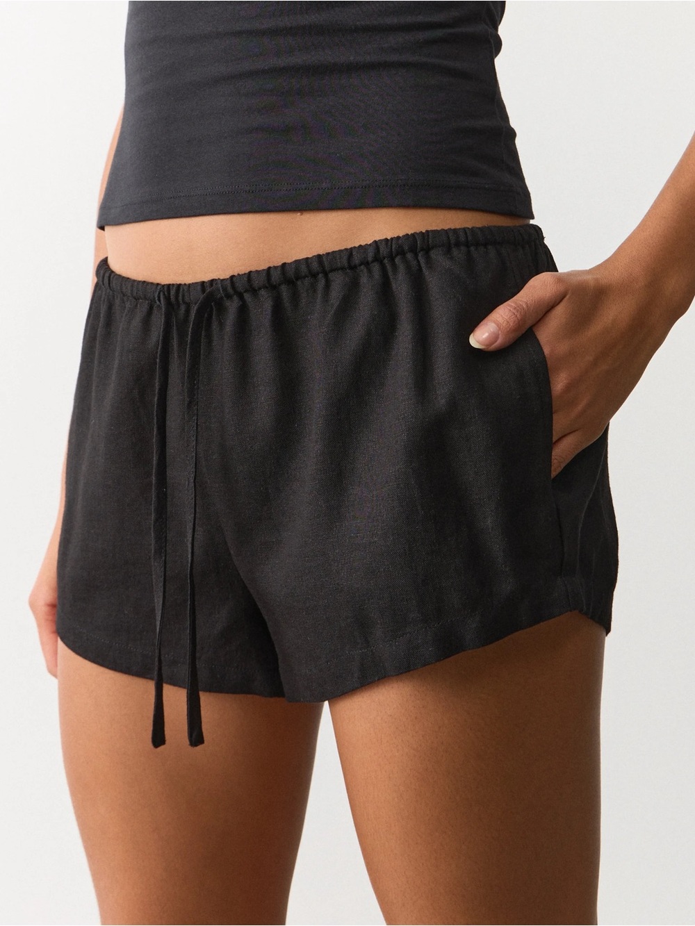 James Perse Black Lightweight linen Shorts